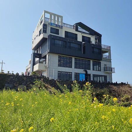 Eutteum-Won Pension Jeju Dış mekan fotoğraf
